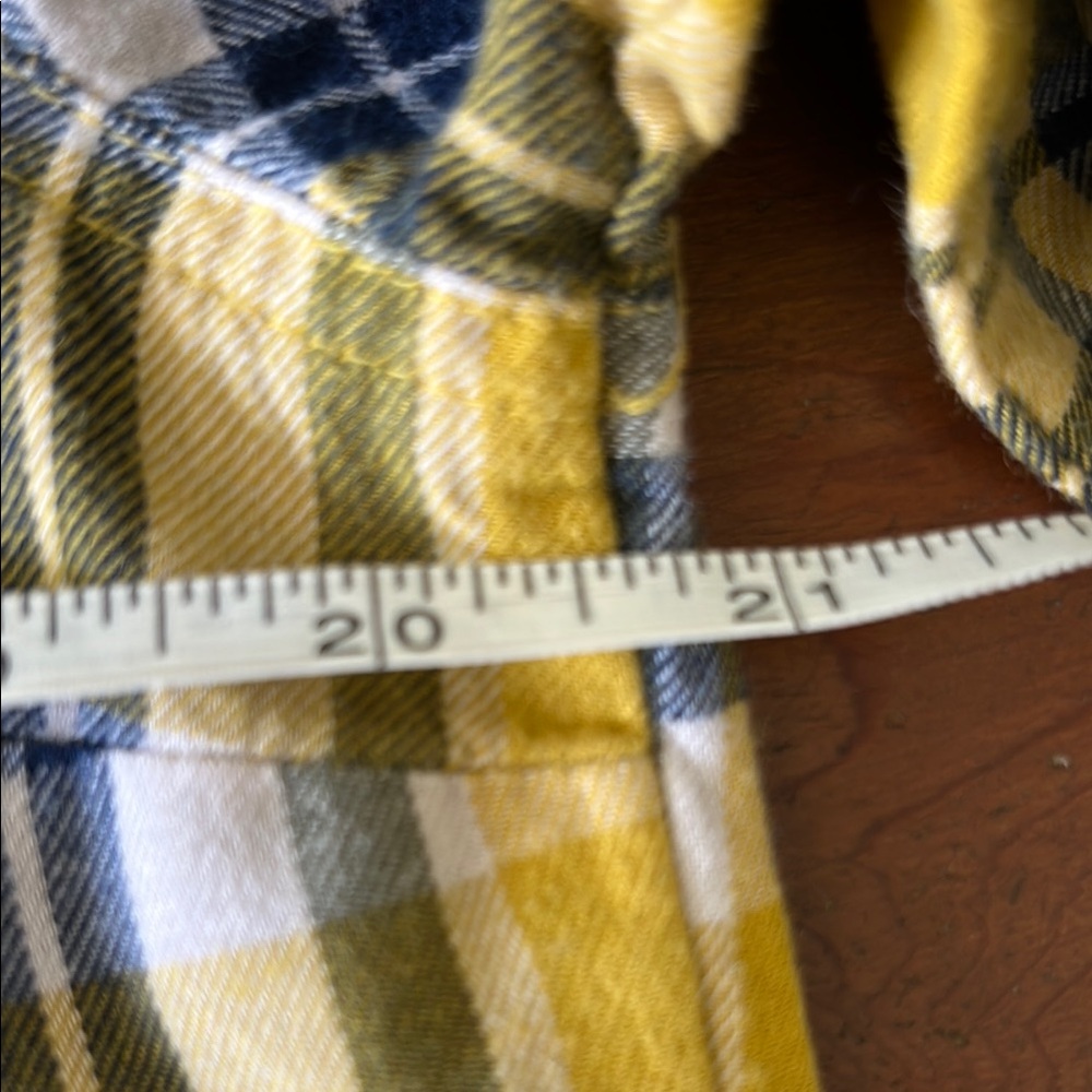 Old Navy Yellow and Black Woman's Large Casual Button Down Shirt - Picture 8 of 8